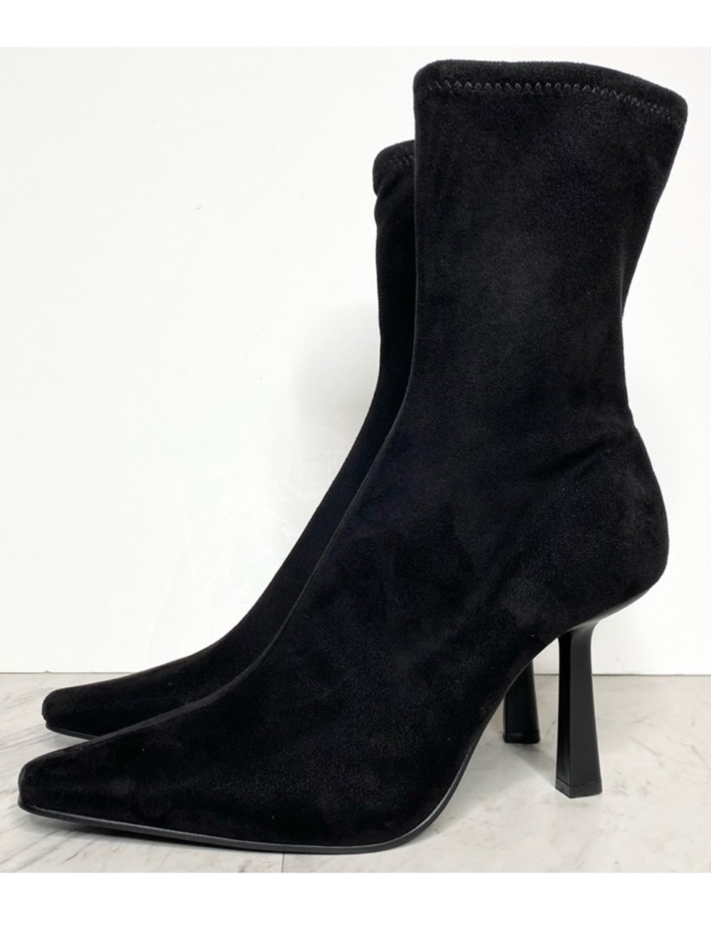 Steve Madden Vakay Black Sock Bootie 8 1/2 M